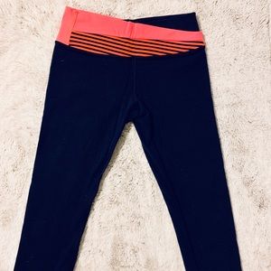 🍋 RARE Lululemon Capris Navy and Neon 🍋